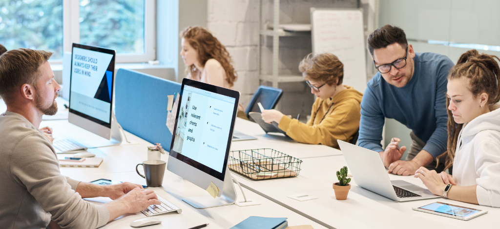 Solve IT Issues Fast with HelloIT Helpdesk